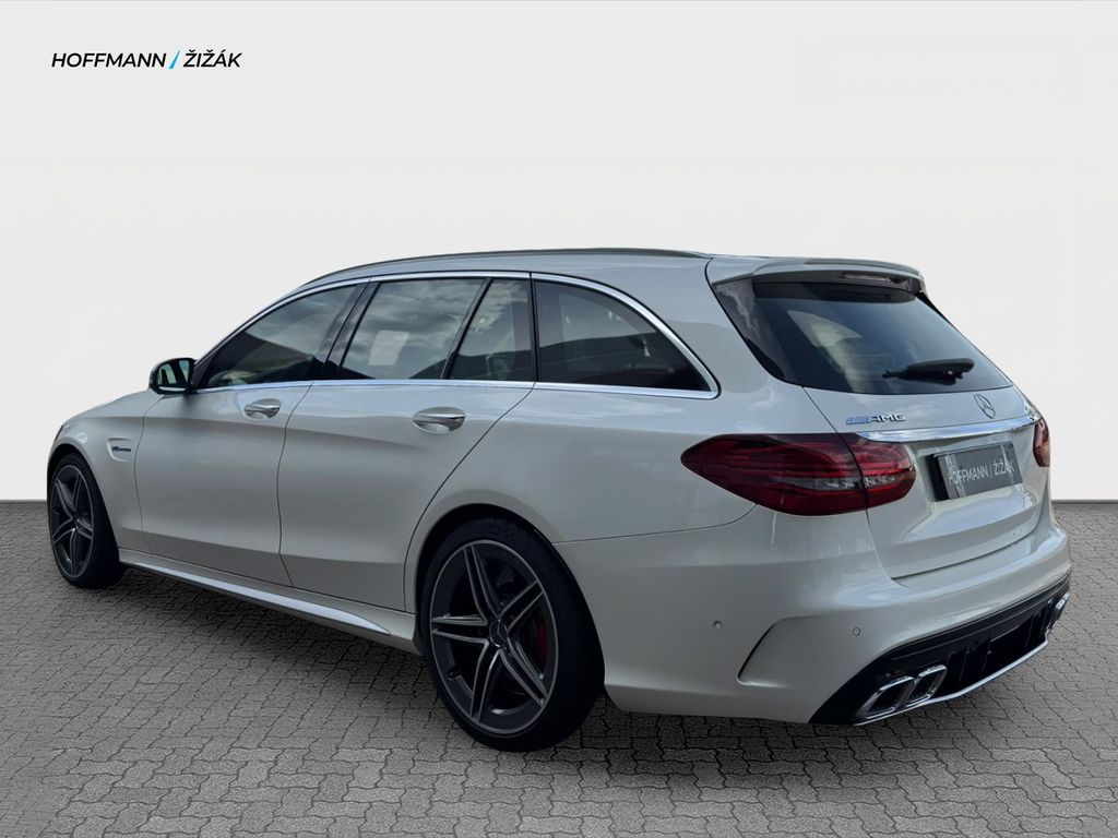 mercedes-benz-tridy-c-63s-amg - 6