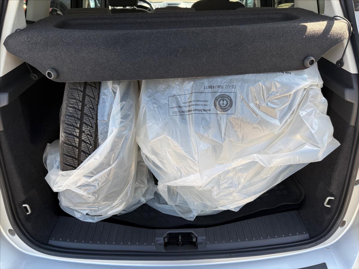 ford-c-max-1-5-1-5-tdci-88kw-titanium - 9