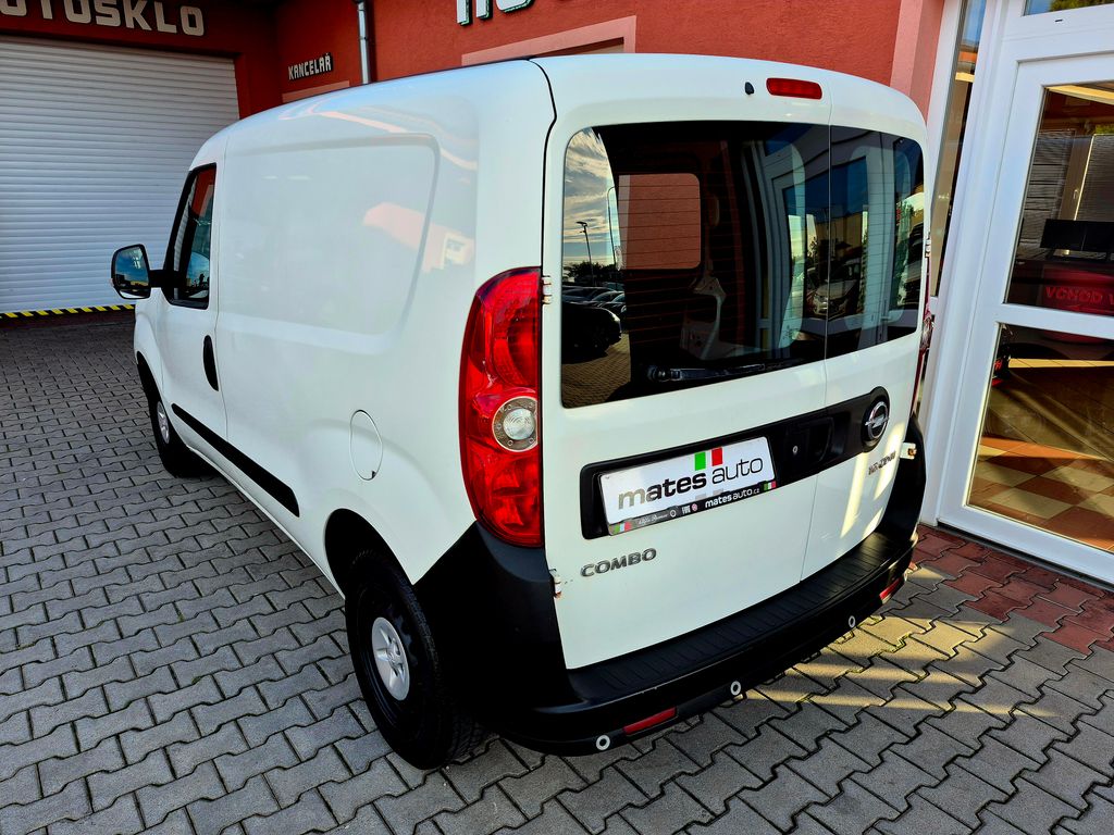 opel-combo-1-6-cdti-kasten-l1h1-2-2t-odpocet-dph - 2