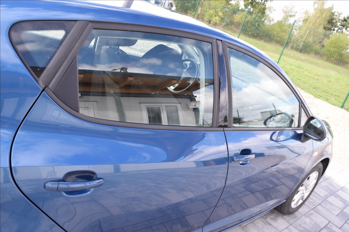 seat-ibiza-1-6-tdi-77kw-po-servise-2x-kola - 9