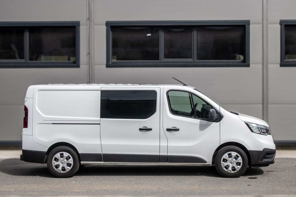 renault-trafic - 3