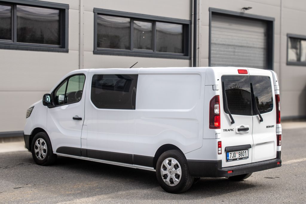 renault-trafic - 6