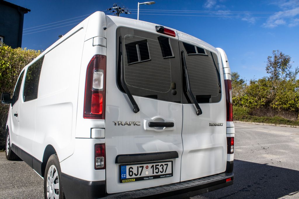 renault-trafic - 8
