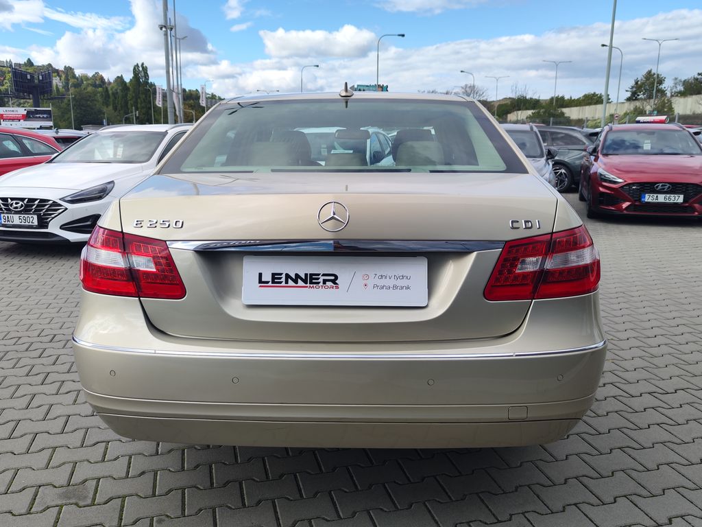 mercedes-benz-tridy-e-e250-cdi-150kw-elegance-at - 5