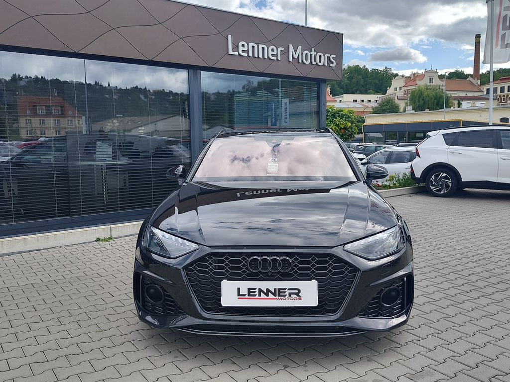 audi-rs-4-2-9-tfsi-331kw-rs-dynamic-paket - 1