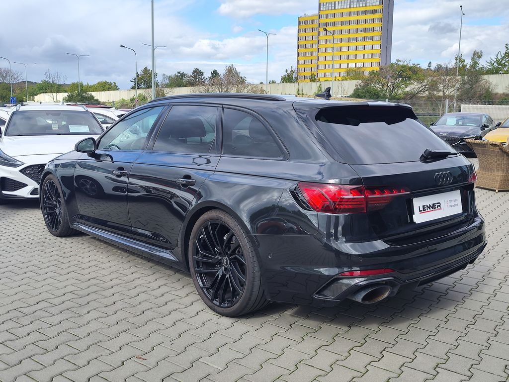 audi-rs-4-2-9-tfsi-331kw-rs-dynamic-paket - 6