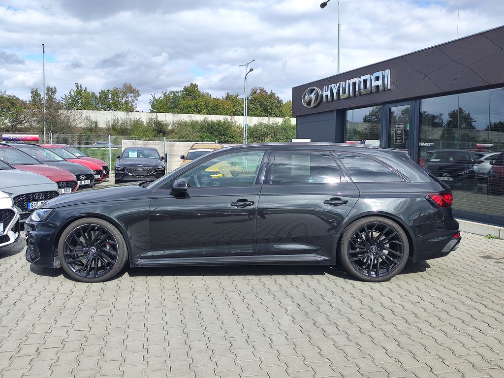 audi-rs-4-2-9-tfsi-331kw-rs-dynamic-paket - 7