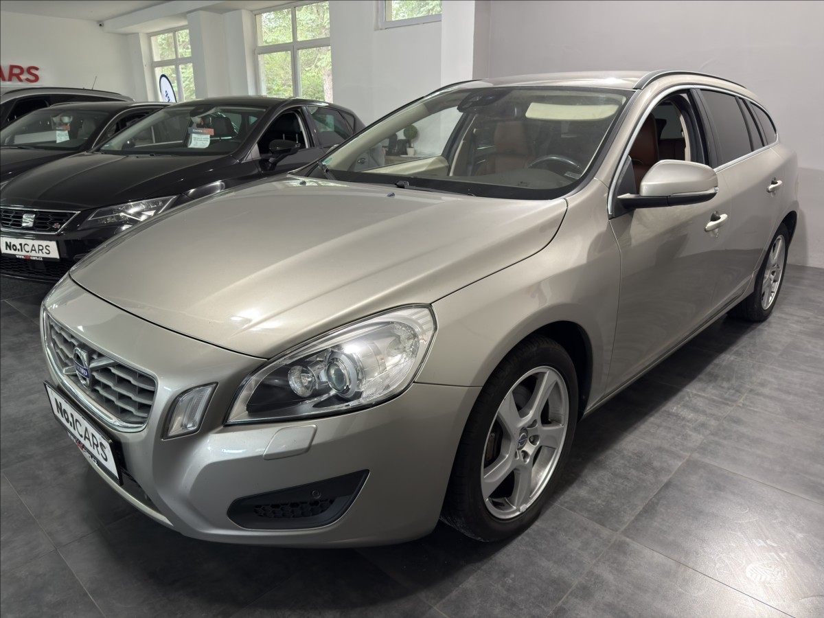 volvo-v60-2-0-t5-177kw-summum-xenon - 2