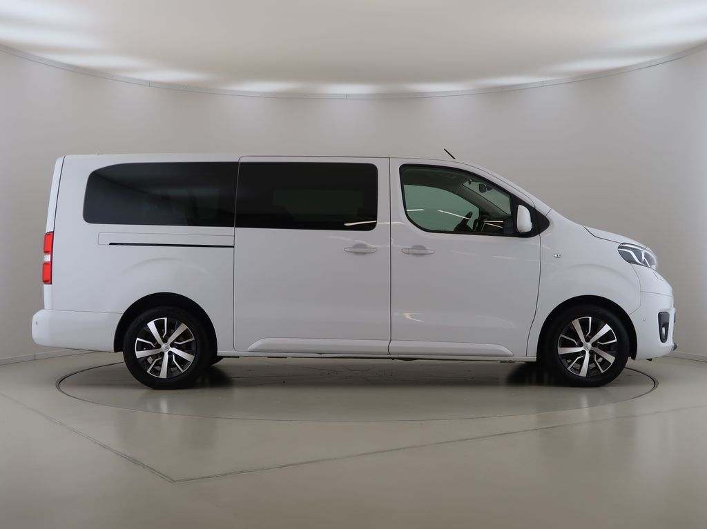 toyota-proace-2-0-d-4d-l2-family-manual-cz-1maj - 3