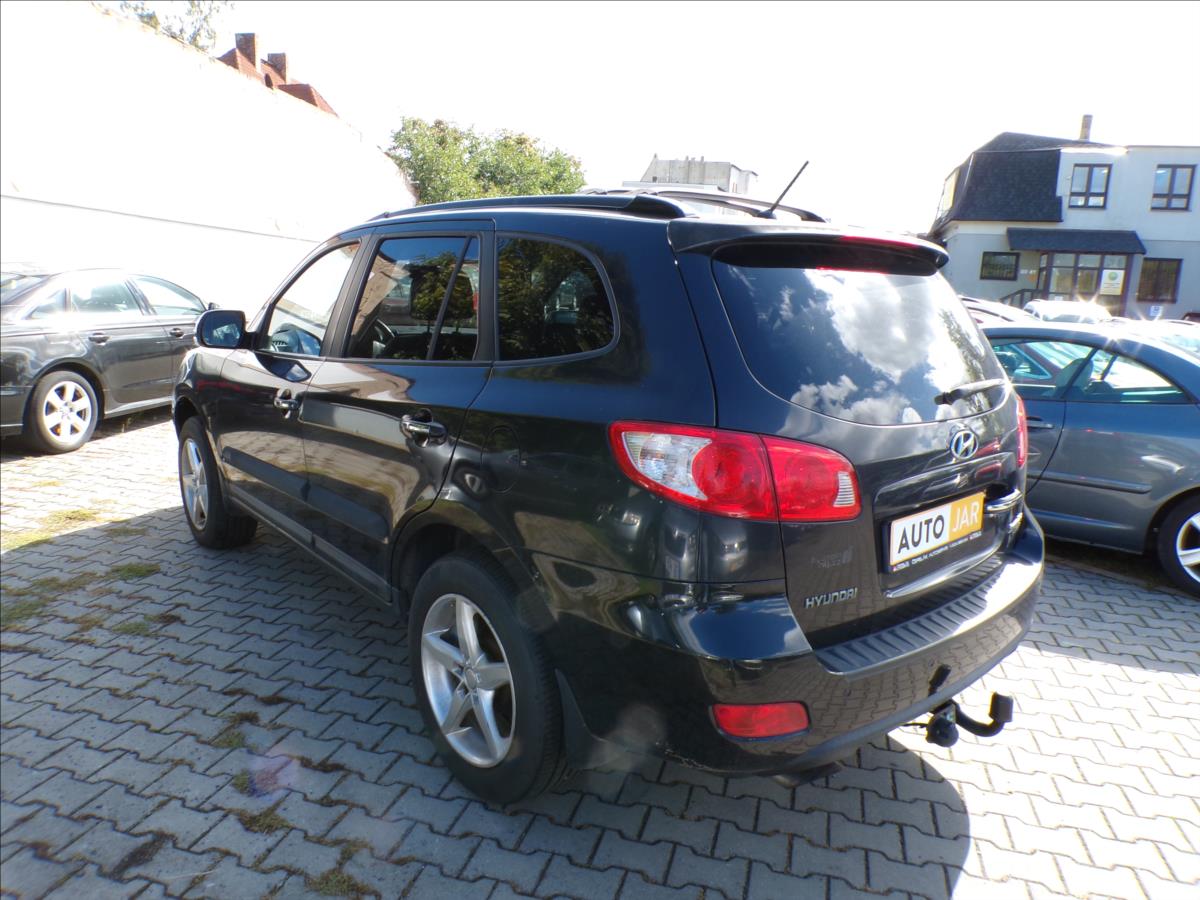 hyundai-santa-fe-2-2-crdi-7-mist-tazne-zarizeni - 3