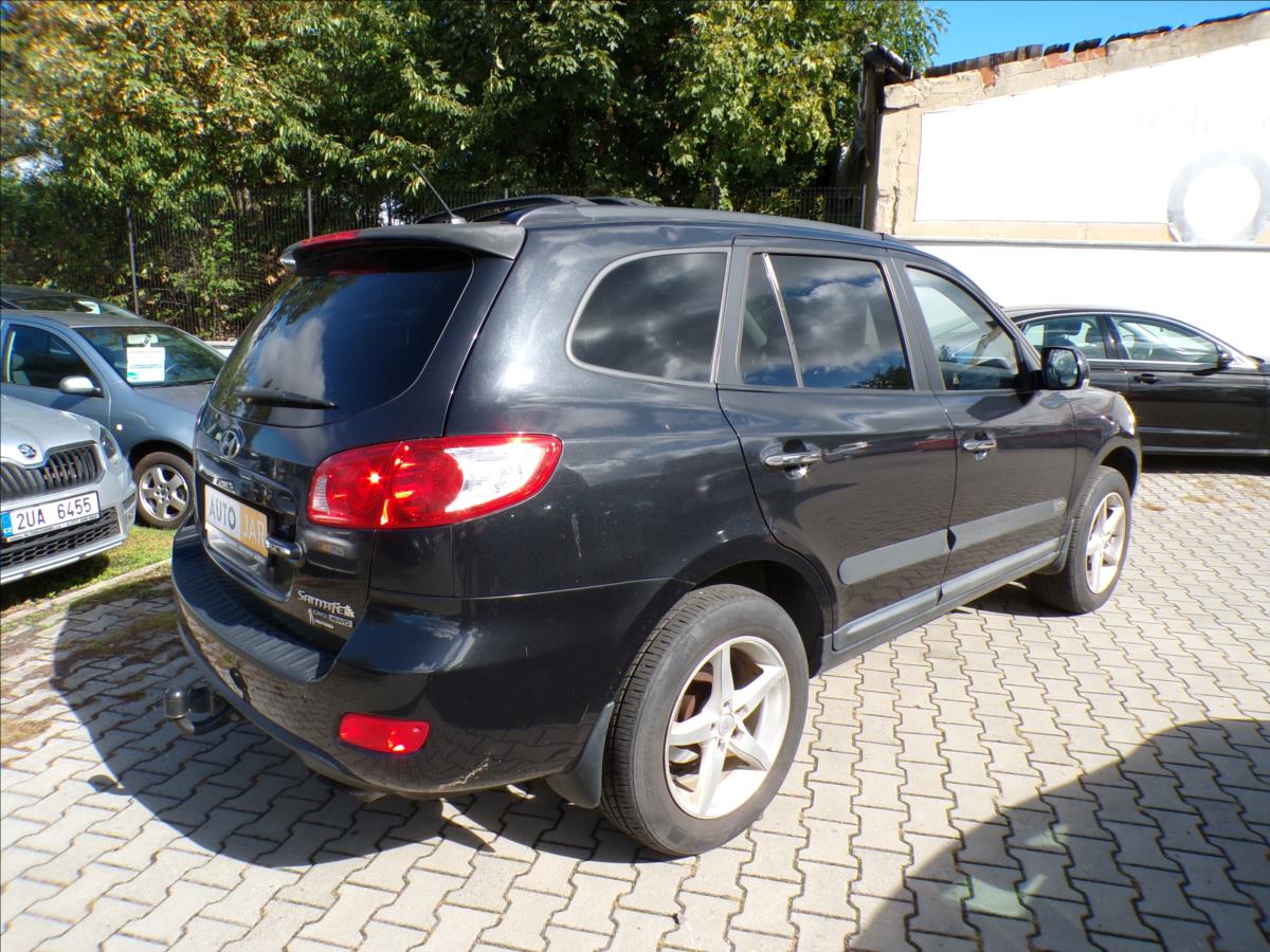 hyundai-santa-fe-2-2-crdi-7-mist-tazne-zarizeni - 4