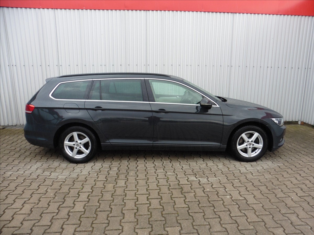 volkswagen-passat-variant-1-4-tsi-comfortline - 5