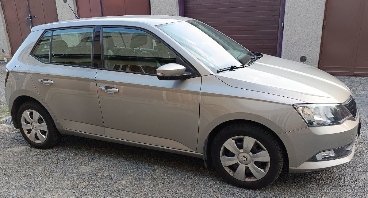skoda-fabia-1-0-mpi-44-kw-2015-42-tis-km - 1