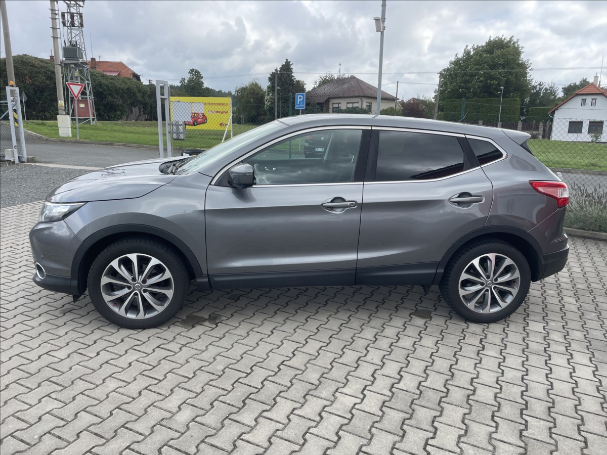 nissan-qashqai-1-6-dci-automat-cr-stk-8-2028-navi-tz - 4