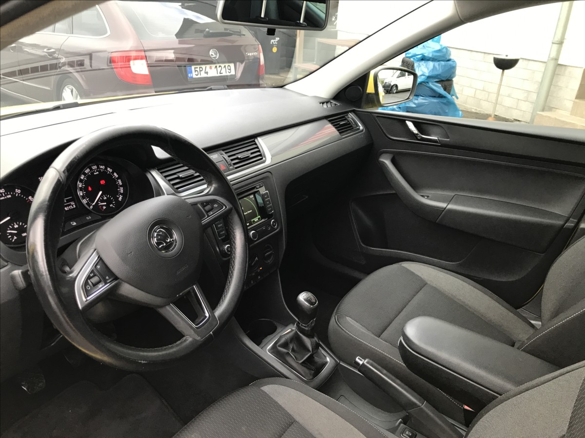 skoda-rapid-1-2-tsi-77kw - 8