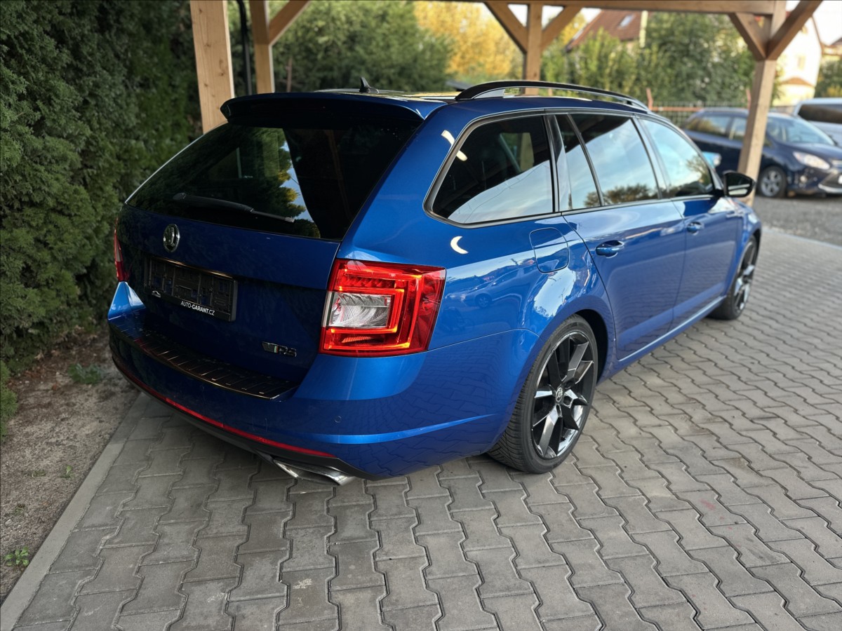 skoda-octavia-2-0-tdi-135kw-rs-challenge - 3