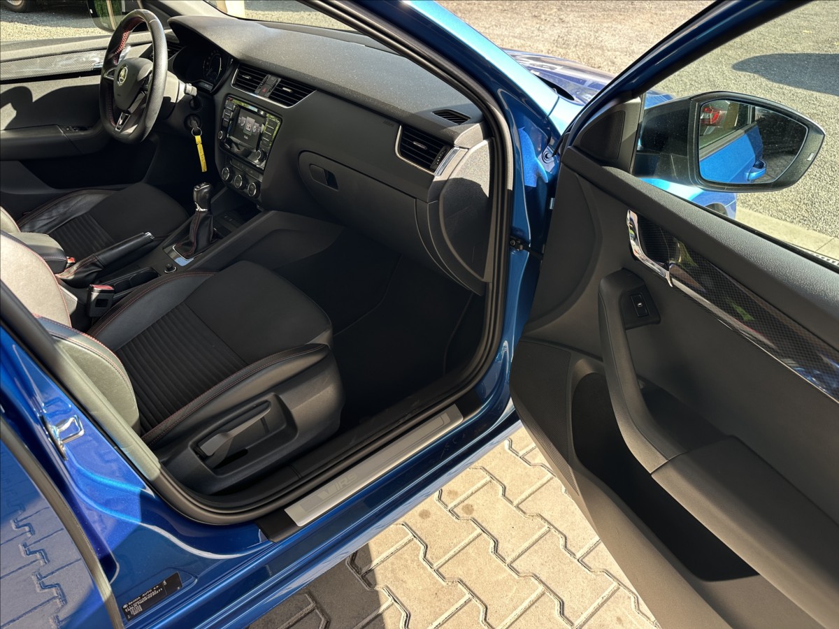 skoda-octavia-2-0-tdi-135kw-rs-challenge - 7