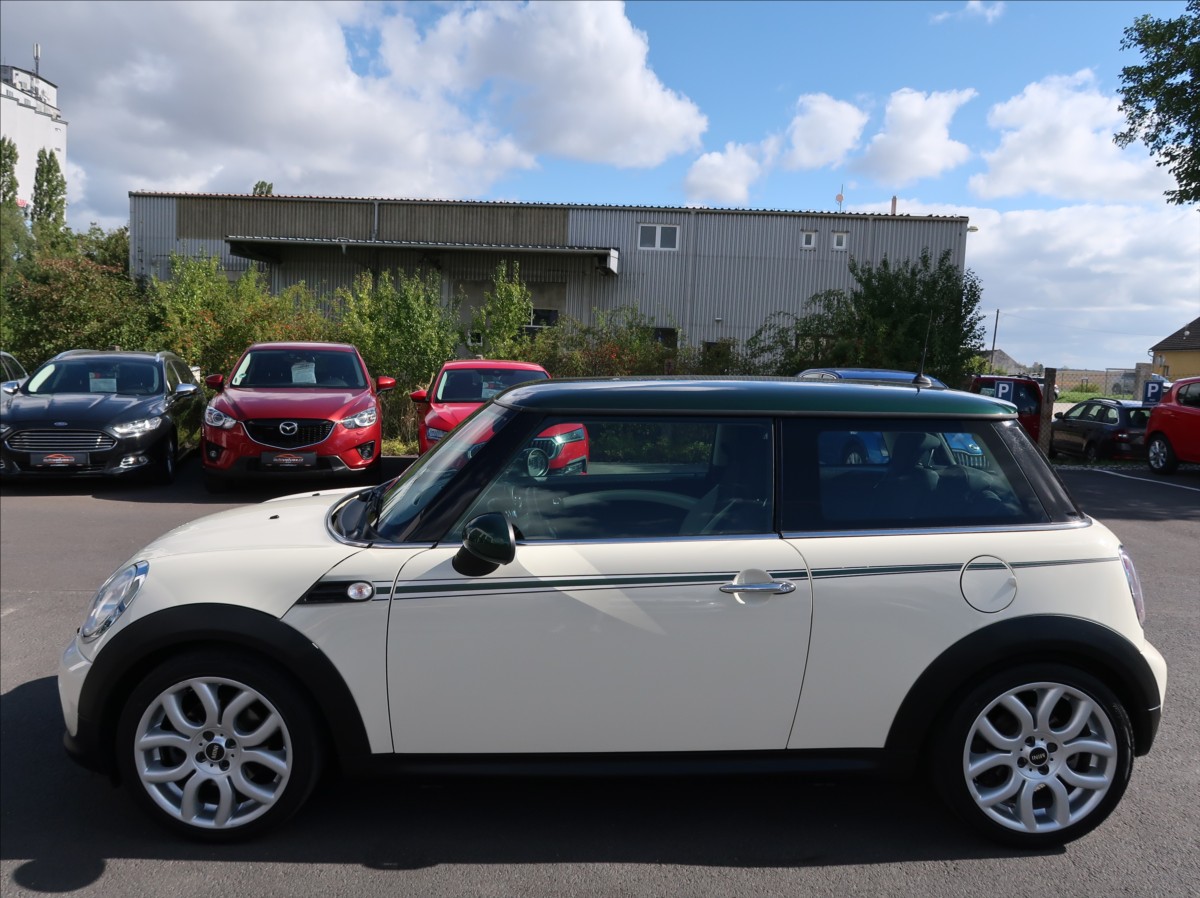 mini-cooper-1-6-i-90kw-1majcr-automat-53tkm - 4