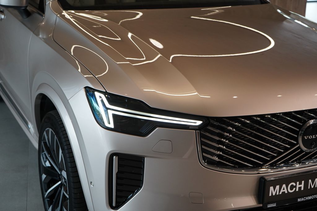 volvo-xc90-t8-plus-bright-vzduch-360 - 4