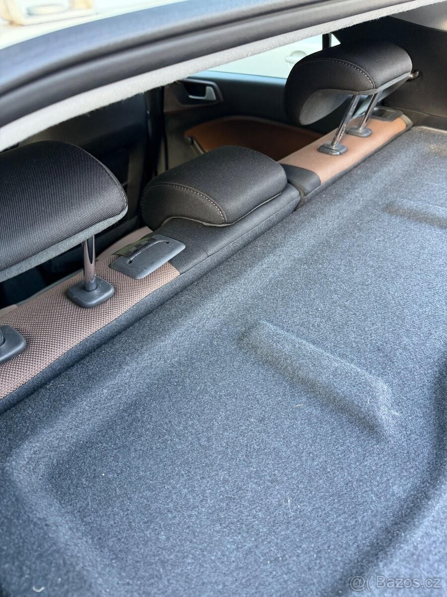 hyundai-i20-1-3-cr-71-tis-km-nova-stk - 3