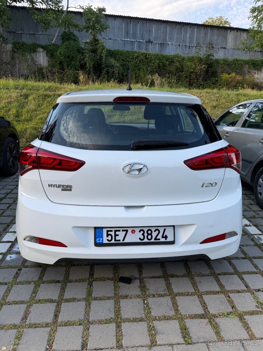 hyundai-i20-1-3-cr-71-tis-km-nova-stk - 9