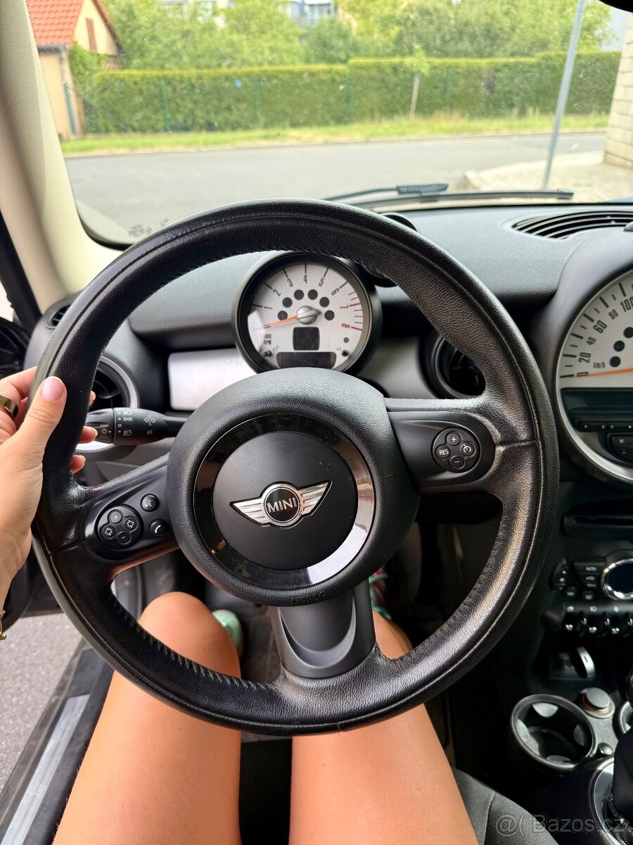 mini-one-1-6-i-3-dvere-106-000km - 4