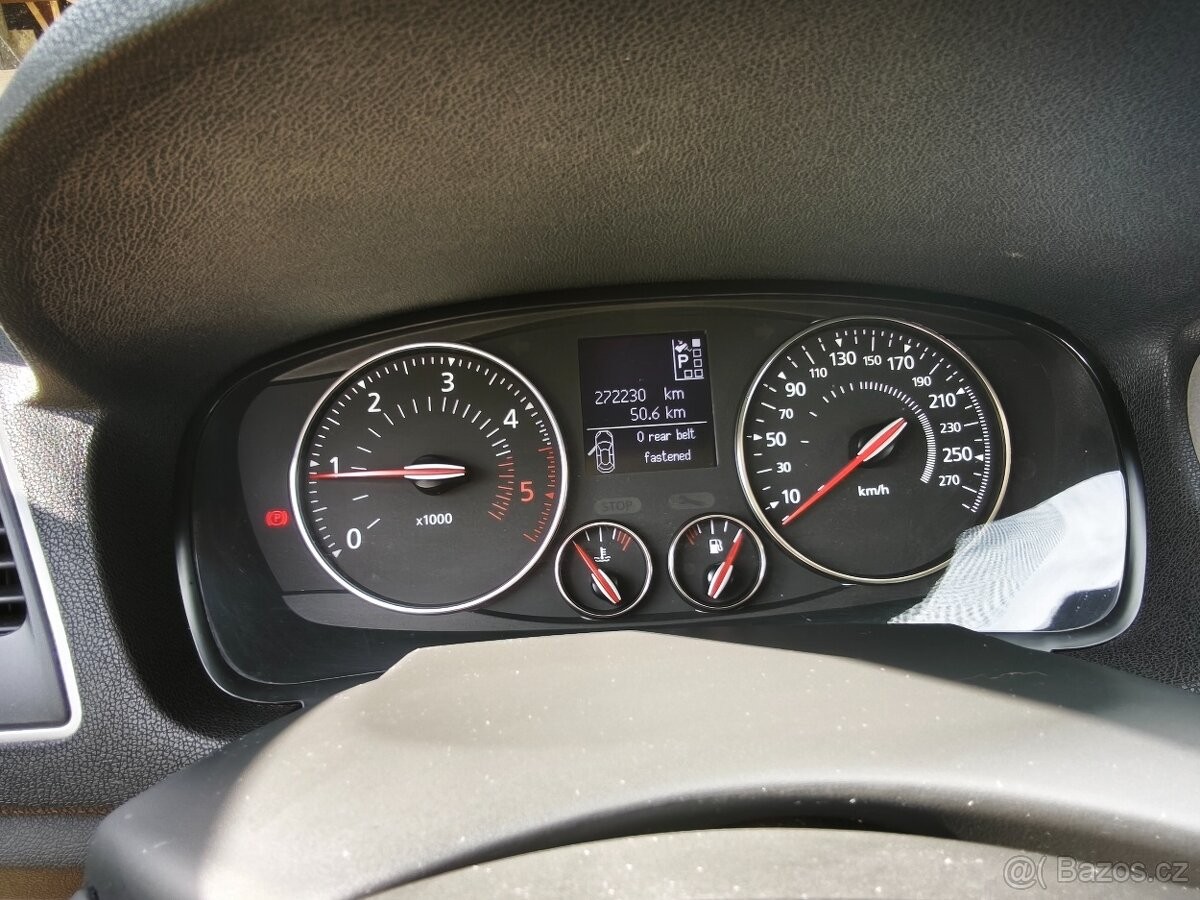 renault-laguna-2-0-dci-grandtour - 4