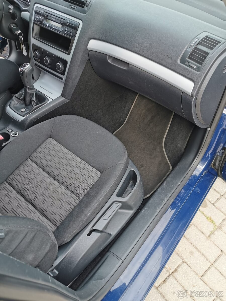 skoda-octavia-1-8-tsi-4x4-118kw-2010-tazne - 5