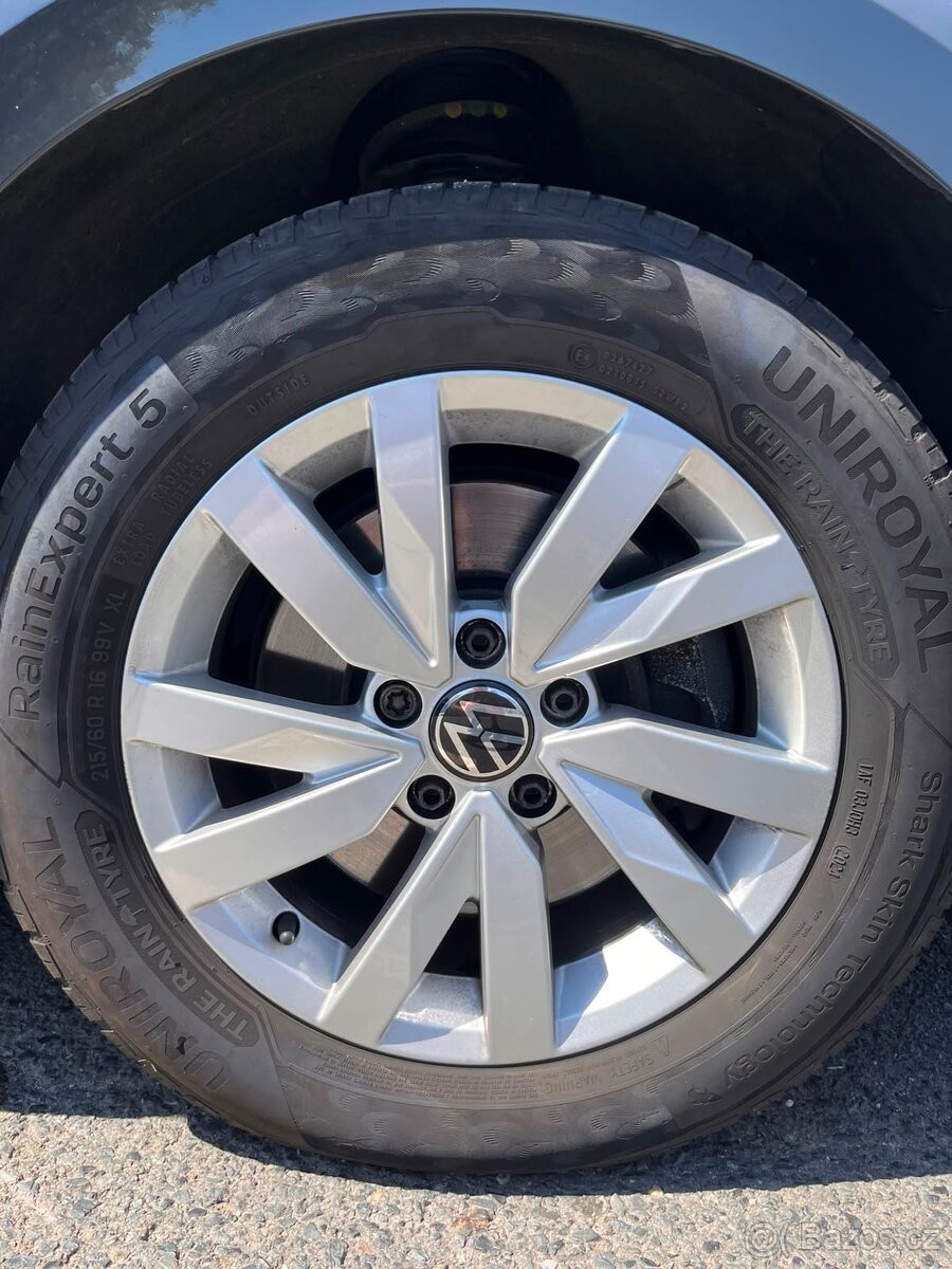 volkswagen-passat-2-0-tdi-dsg-12-2021 - 3