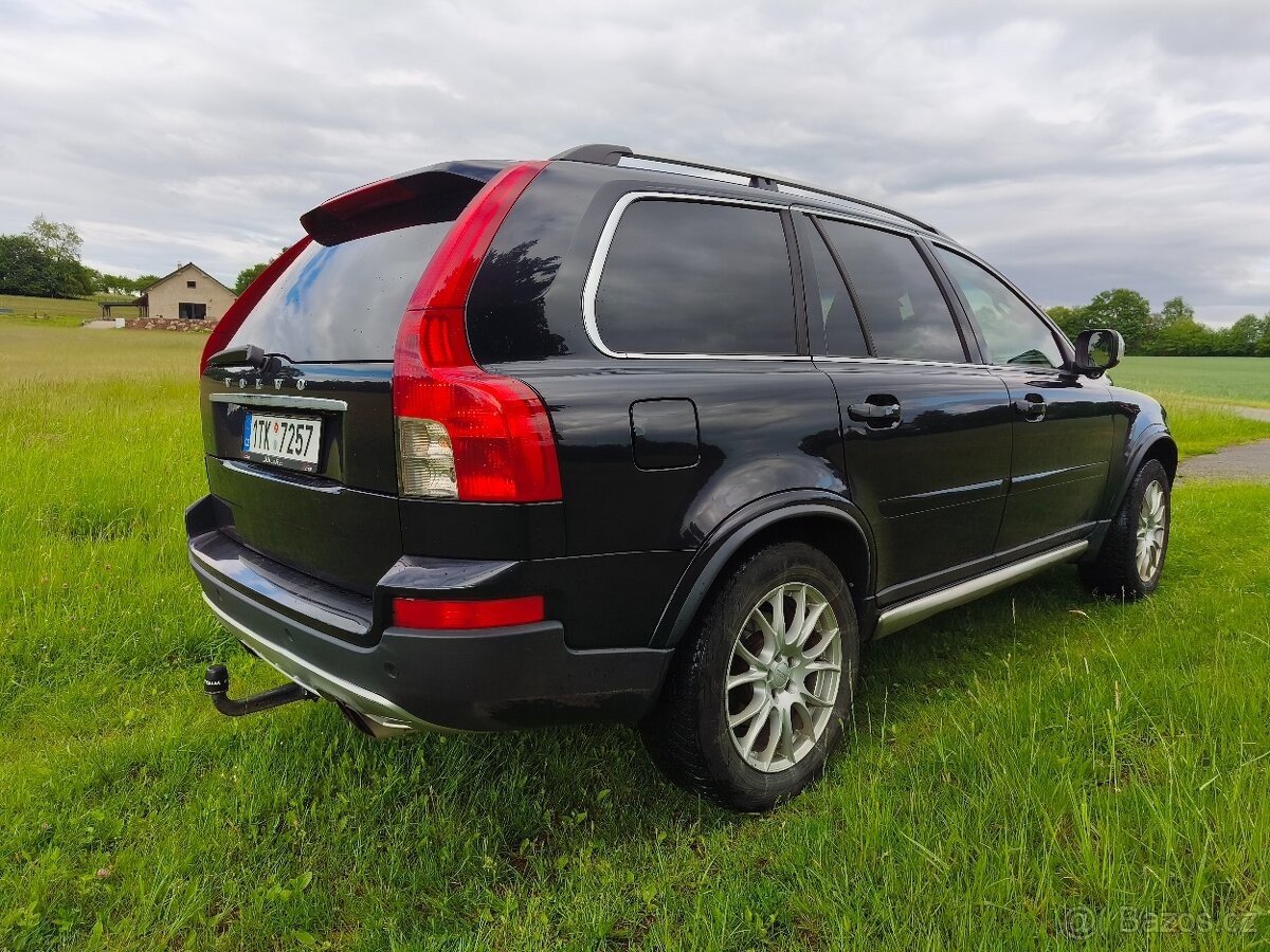 volvo-xc90-2-4-d5-120-kw-awd-7-mist - 2