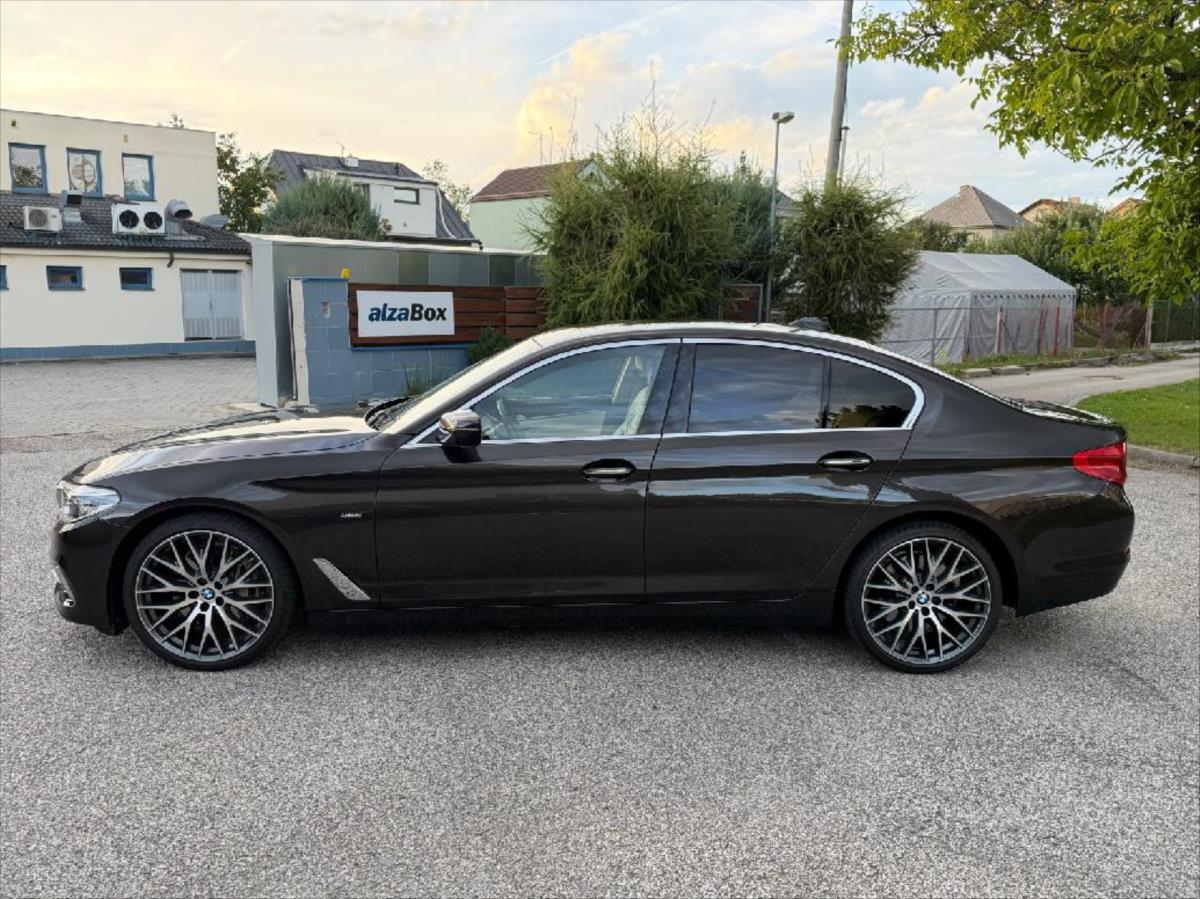 bmw-rada-5-3-0-540i-xdrive - 1