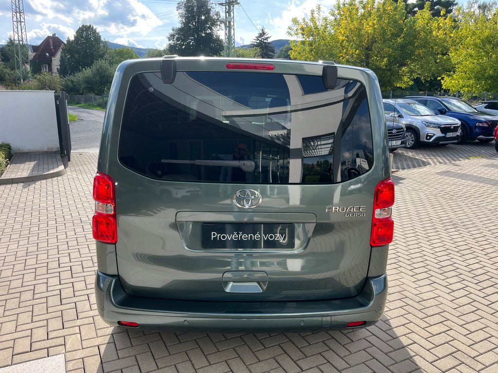 toyota-proace-verso-2-0d-144k-l1-family-webasto-8s - 4