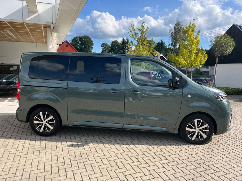 toyota-proace-verso-2-0d-144k-l1-family-webasto-8s - 6