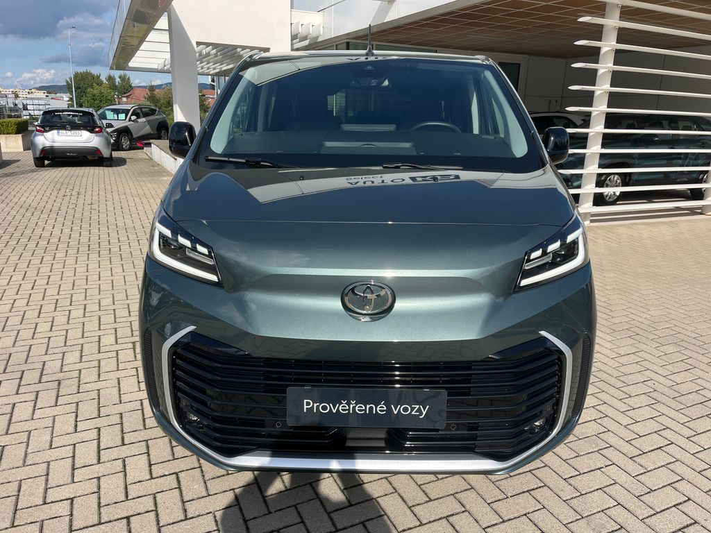toyota-proace-verso-2-0d-144k-l1-family-webasto-8s - 8