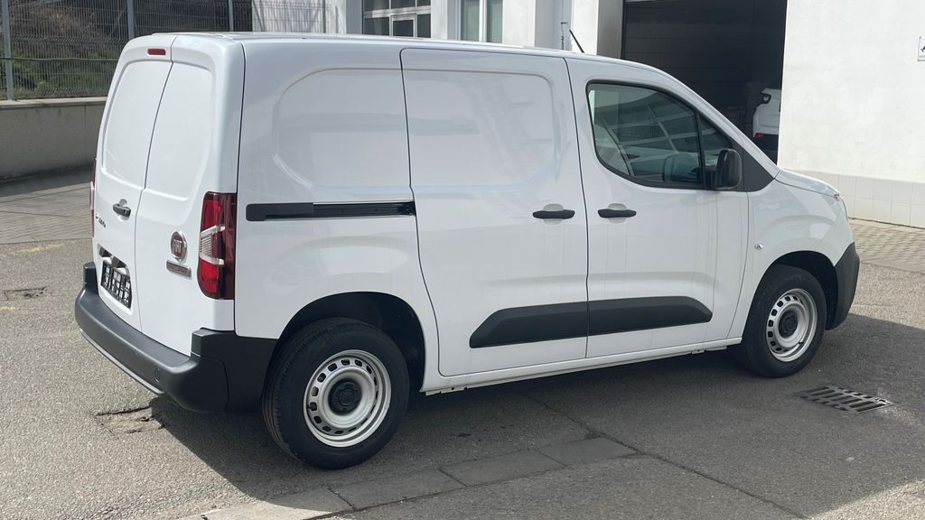 fiat-doblo-1-5-bluehdi-102k-6mt-van-l1 - 2