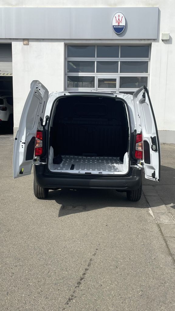 fiat-doblo-1-5-bluehdi-102k-6mt-van-l1 - 4