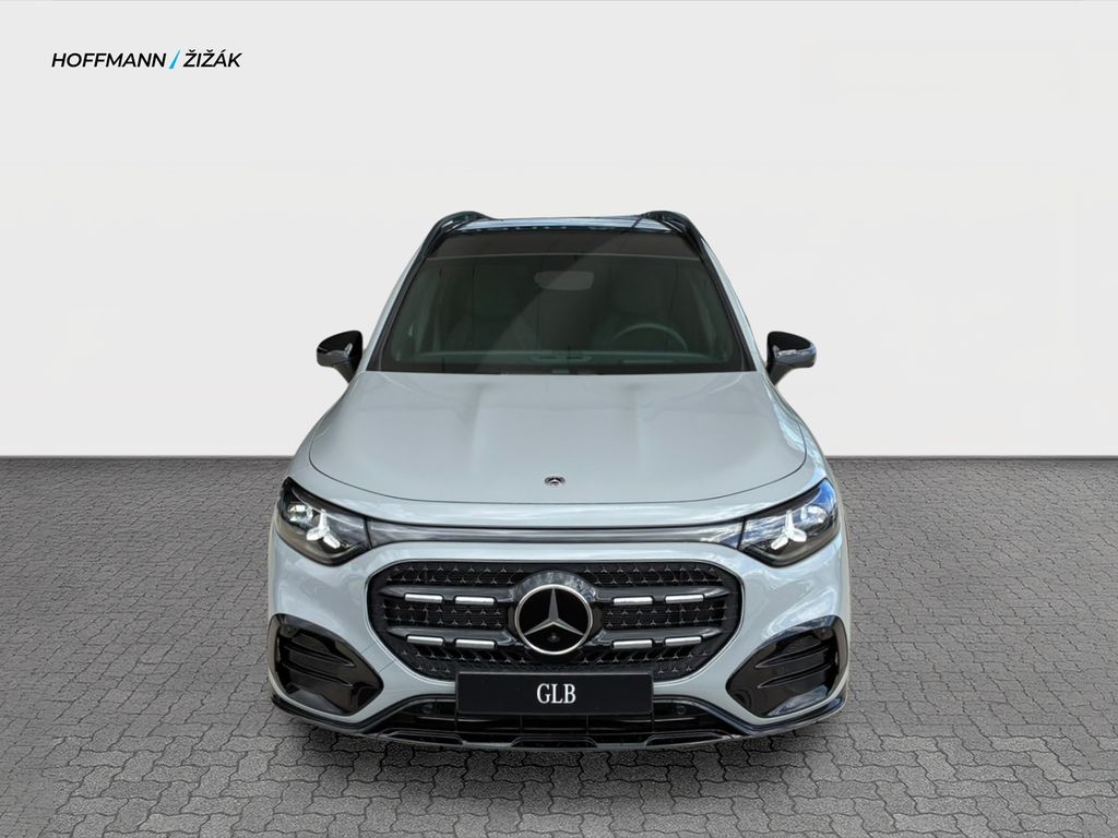 mercedes-benz-glb-220-4matic - 1
