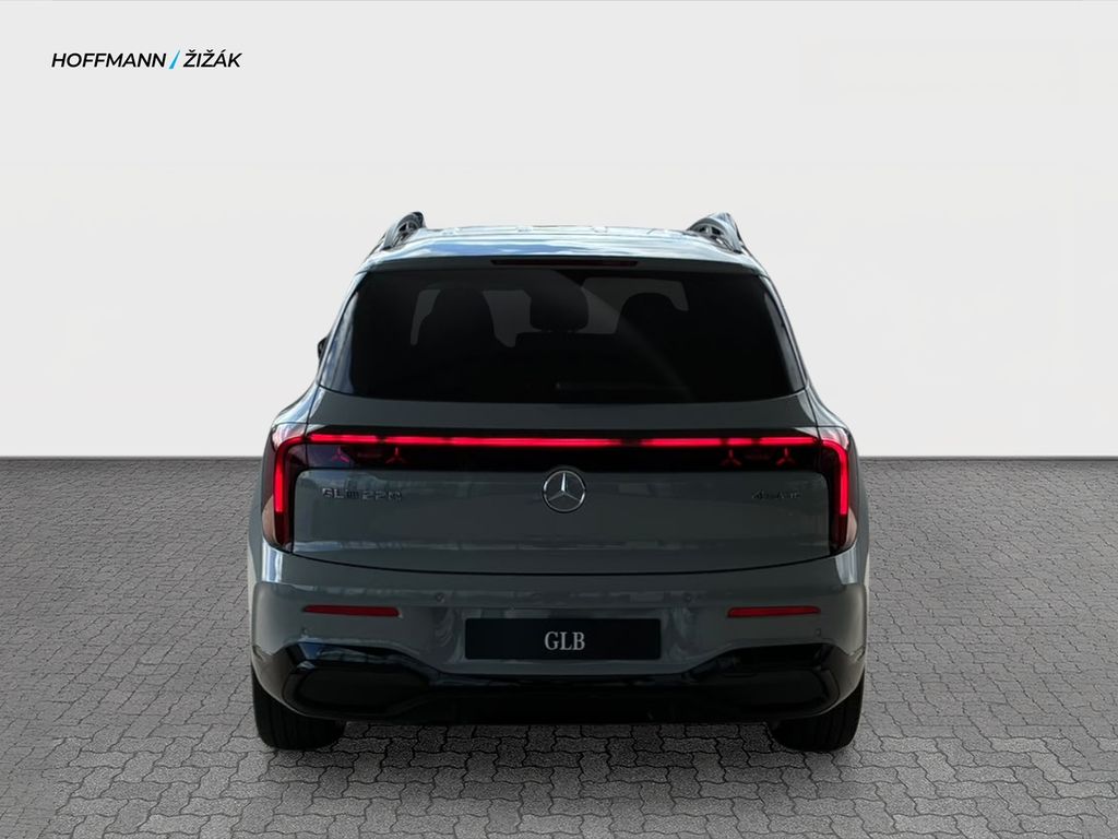 mercedes-benz-glb-220-4matic - 4