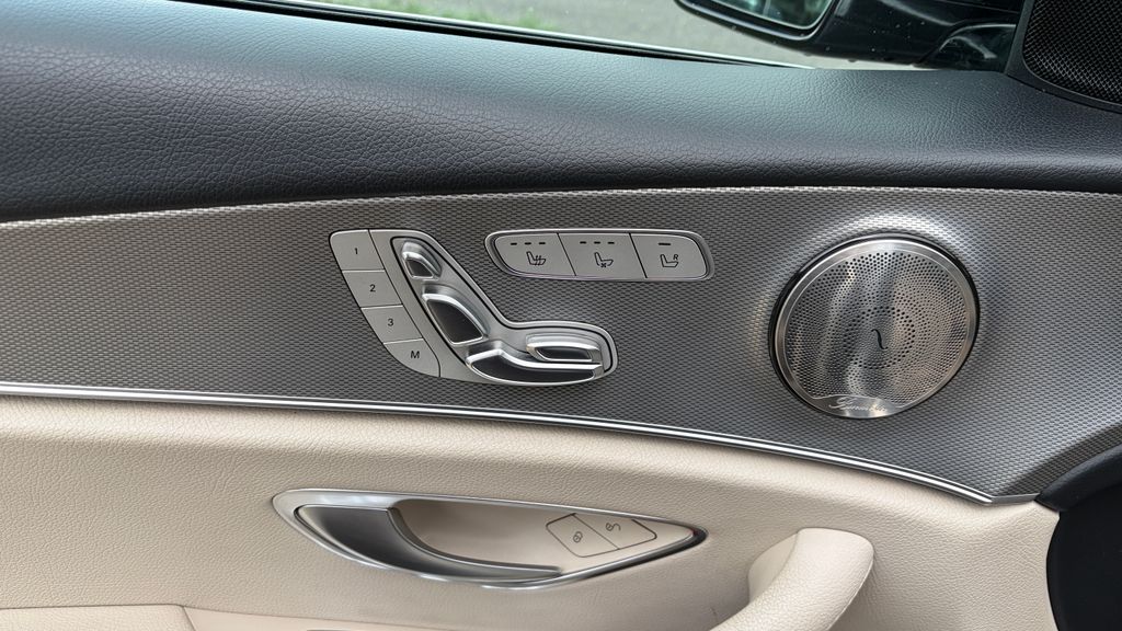 mercedes-benz-tridy-e-350-d-avantgarde-4matic - 9
