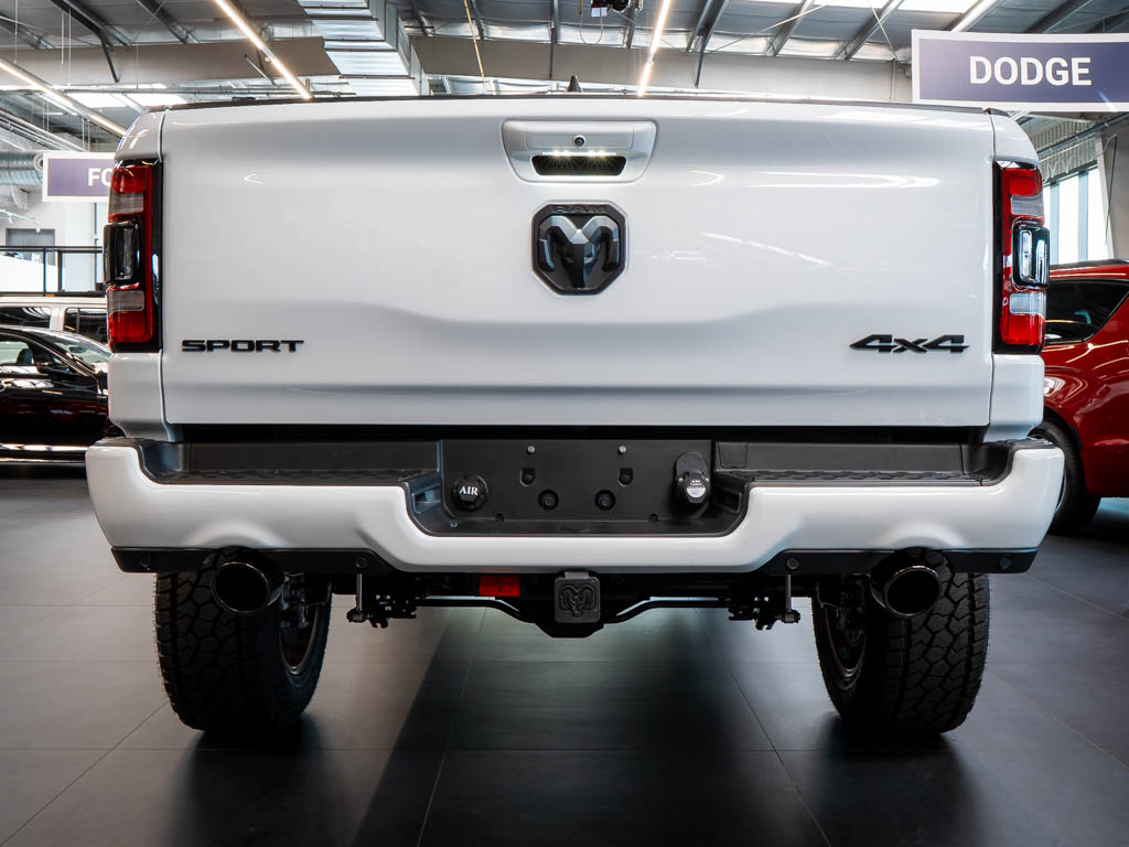 dodge-ram-5-7-etorque-sport-lift-edition - 2