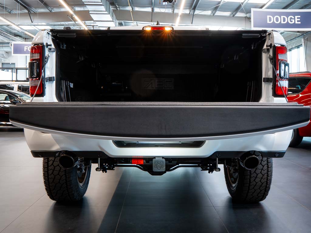 dodge-ram-5-7-etorque-sport-lift-edition - 4