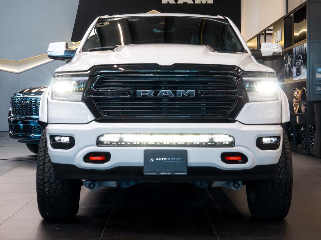 dodge-ram-5-7-hemi-v8-sport-lift-edition - 7