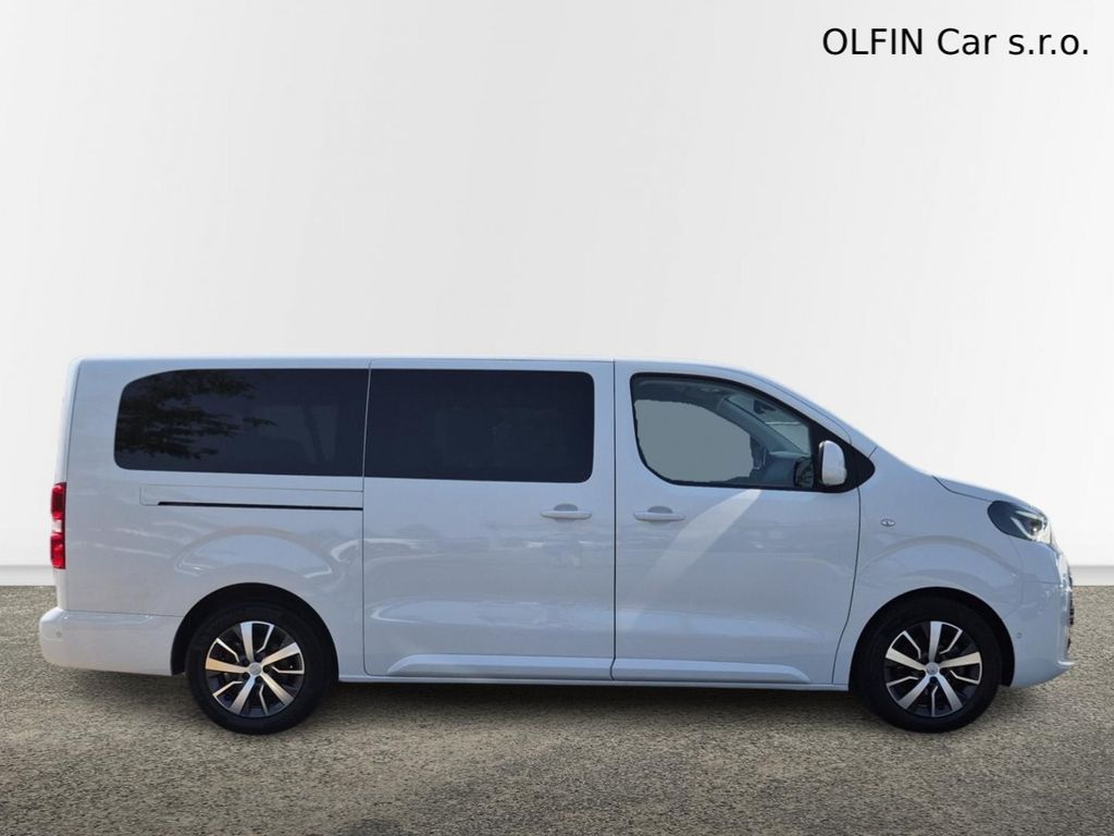 toyota-proace-verso-family-2-0d-130-kw-8-at-family - 5