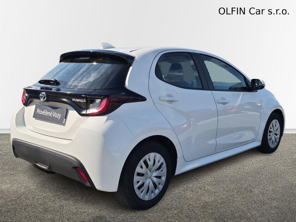 toyota-yaris-1-5-hev-1-cvt-comfort-tech - 1