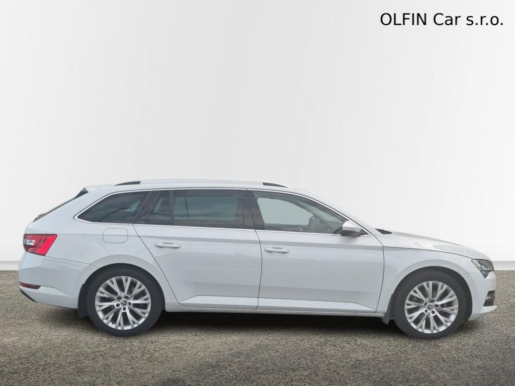 skoda-superb-combi-2-0-tsi-dsg-style-140-k - 5