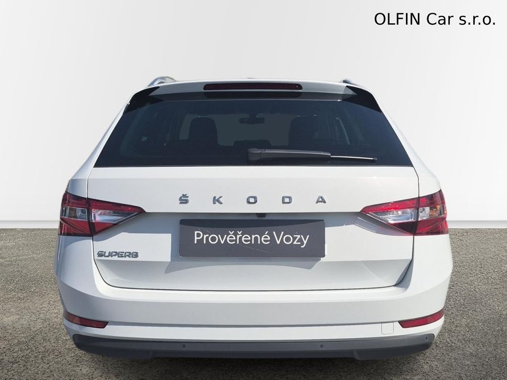 skoda-superb-combi-2-0-tsi-dsg-style-140-k - 7