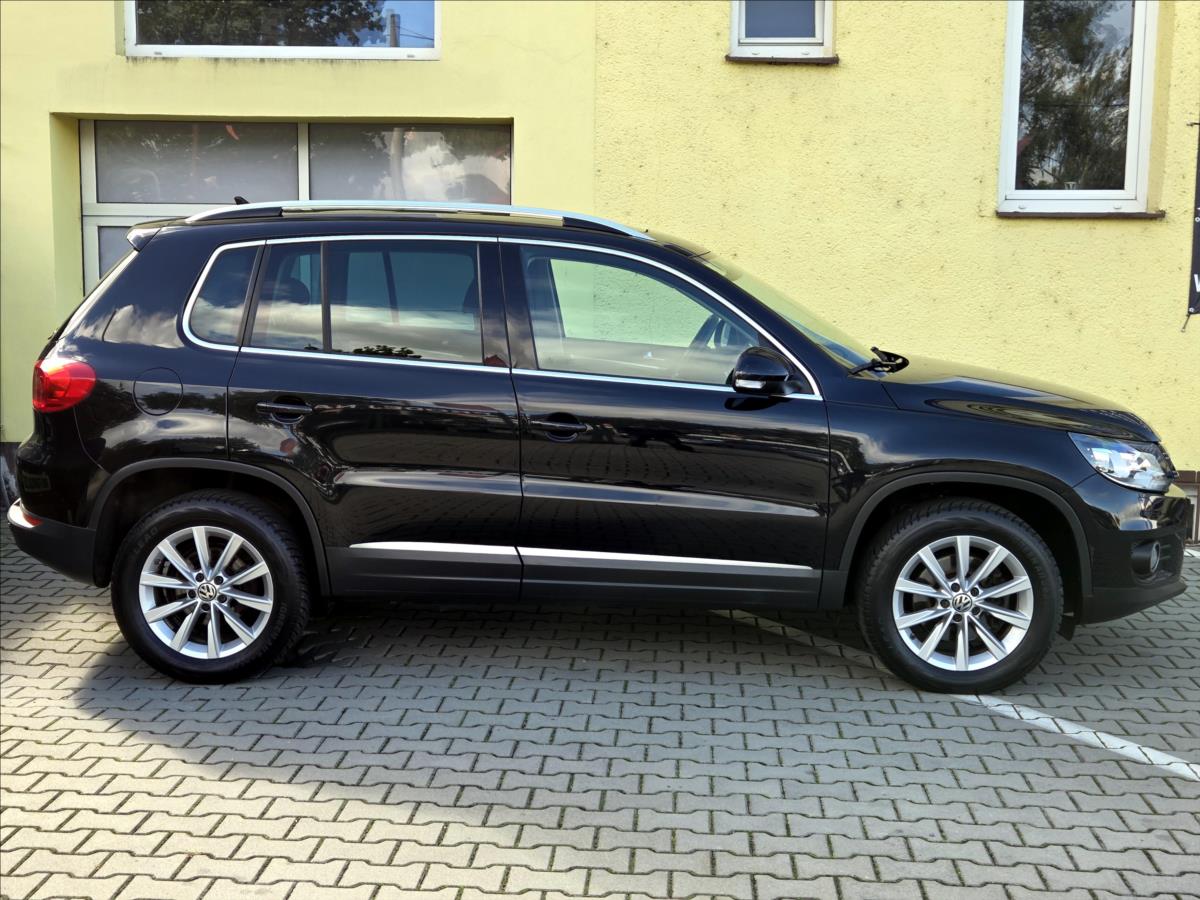 volkswagen-tiguan-1-4-tsi-sport-serv-knizka - 8