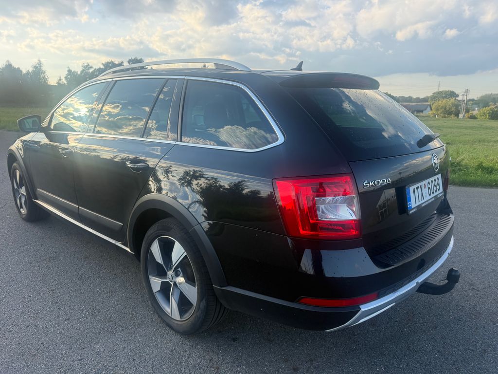 skoda-octavia-2-0-tdi-scout-4x4-dsg-tz - 1