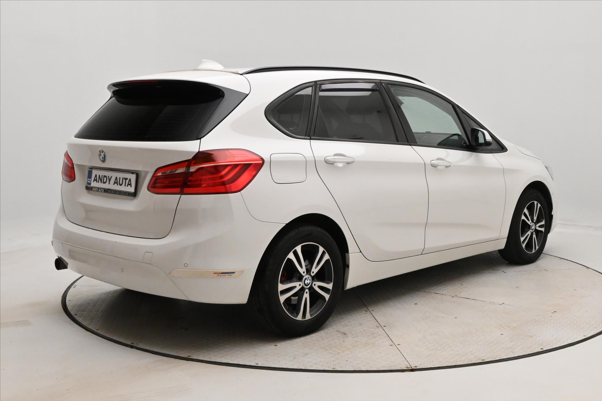 bmw-rada-2-2-0-218d-110-kw-active-zaruka-az-5-let - 4
