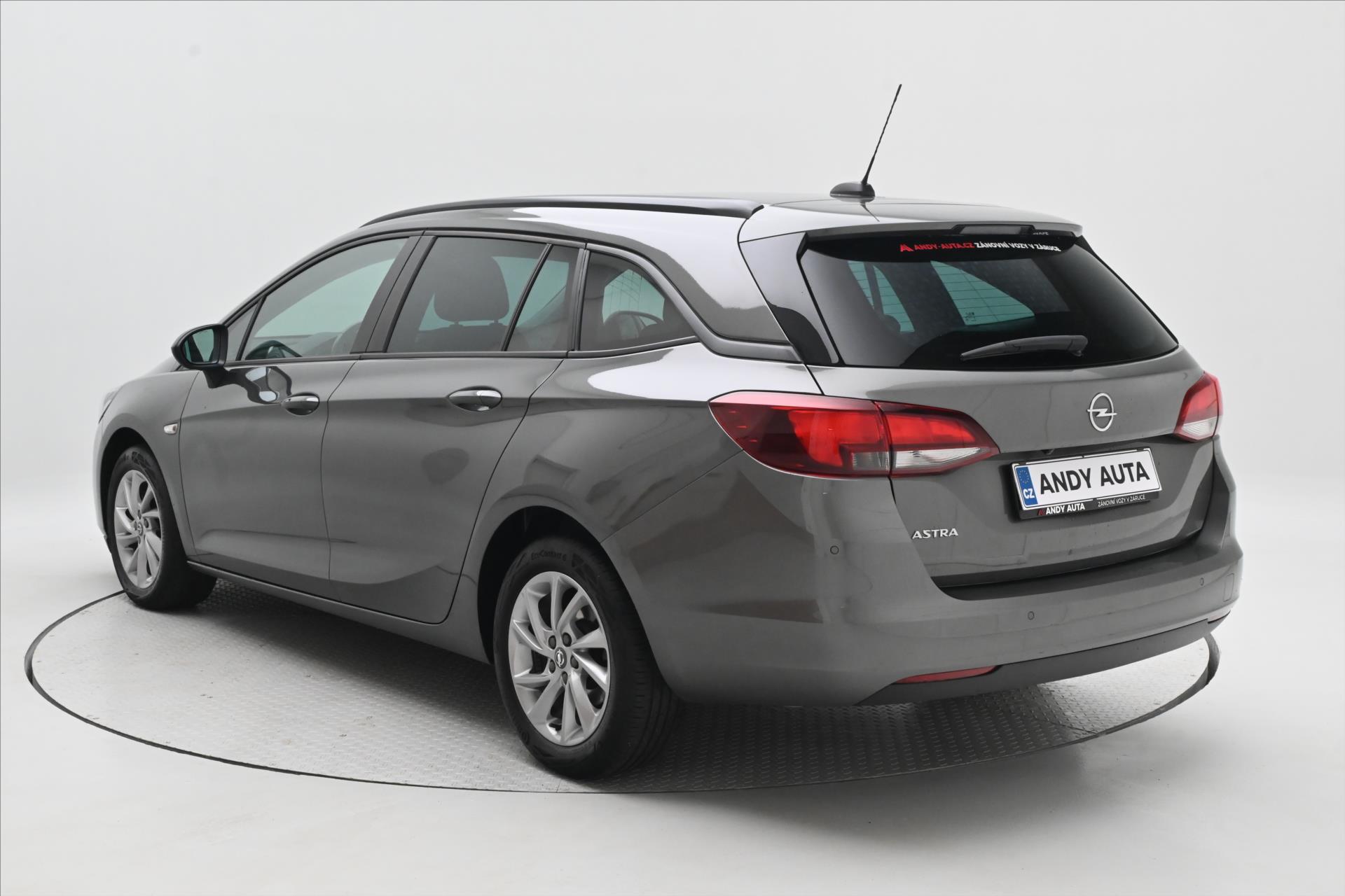 opel-astra-1-5-cdti-90kw-park-kamera-zaruka-az-5-let - 6